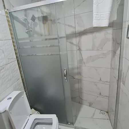 Cozy 2 Bedroom Near Mosque *