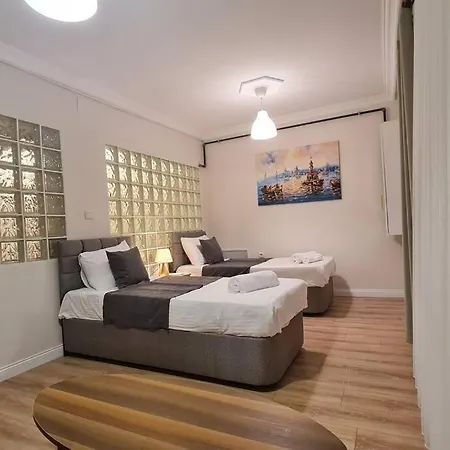 Cozy 2 Bedroom Near Mosque Appartement