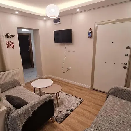 Cozy 2 Bedroom Near Mosque *